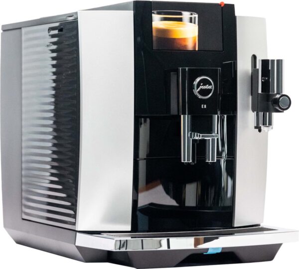 Koffie JURA E8 - Volautomatische espressomachine - Dark Inox - EC